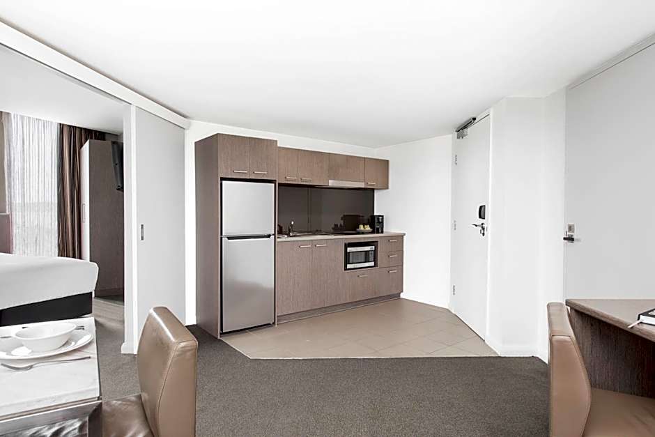 Mantra on Collins Hobart