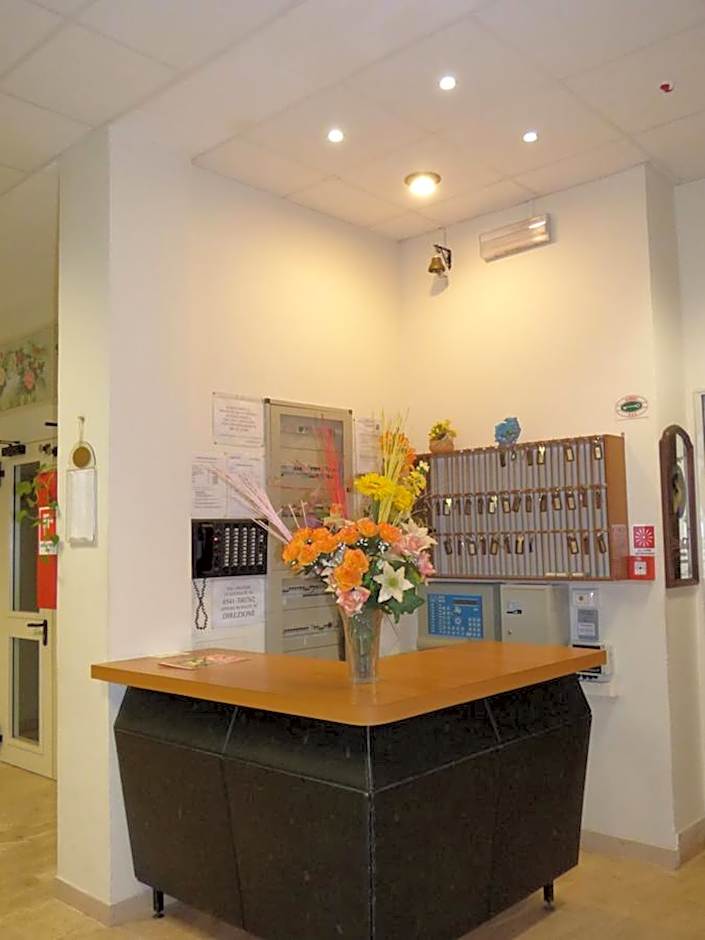 Consul Hotel