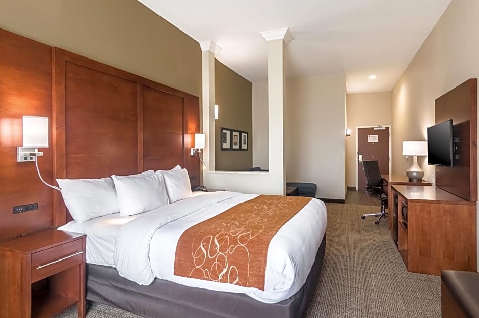 Comfort Suites Meridian and I-40