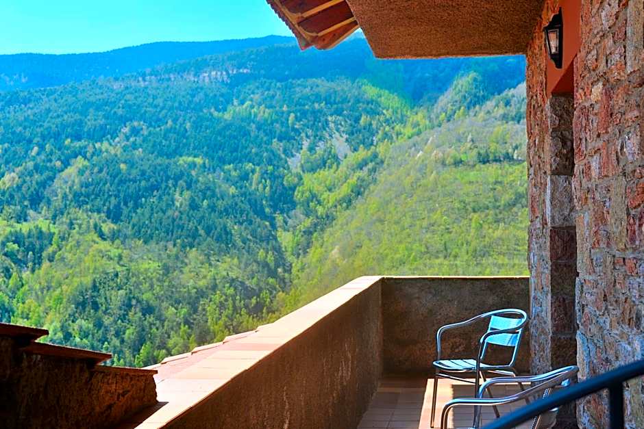 El Serrat De Tregura