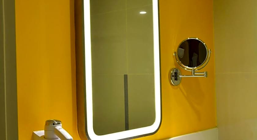 Harris Hotel And Conventions Bekasi