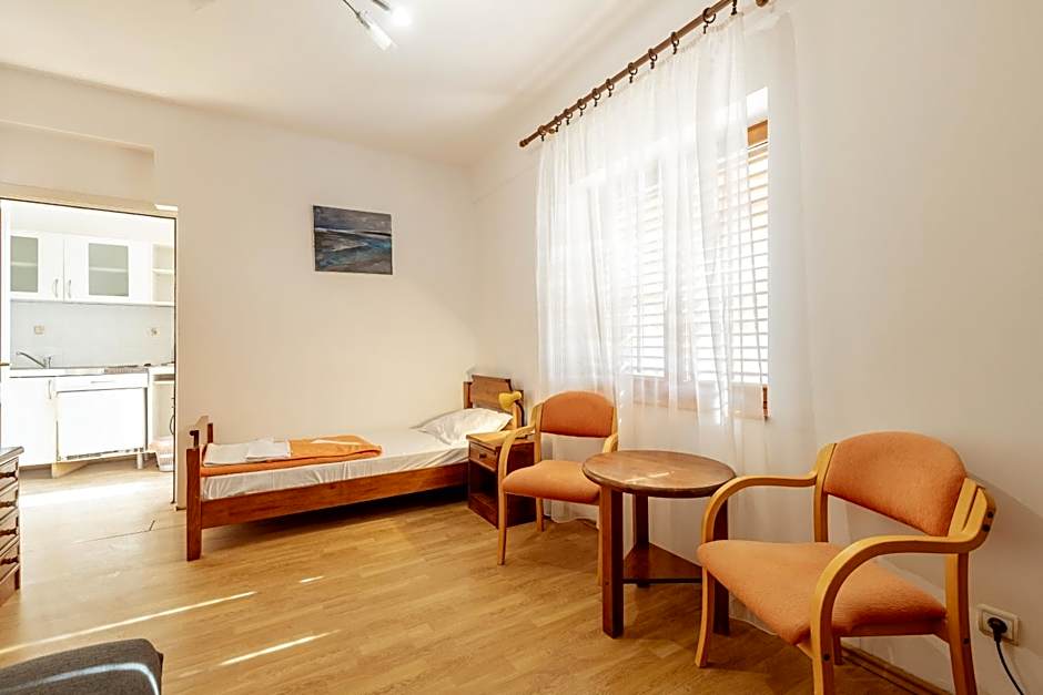 Depadans Hotela TALIA