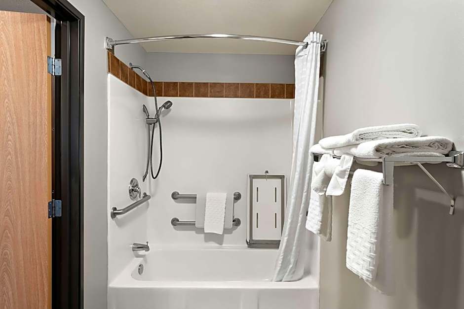 Best Western Sawtooth Inn And Suites