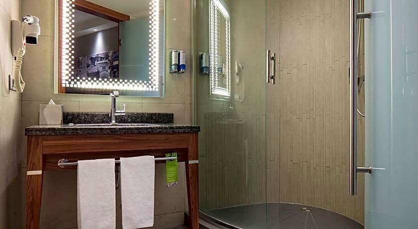 Hampton By Hilton Bursa
