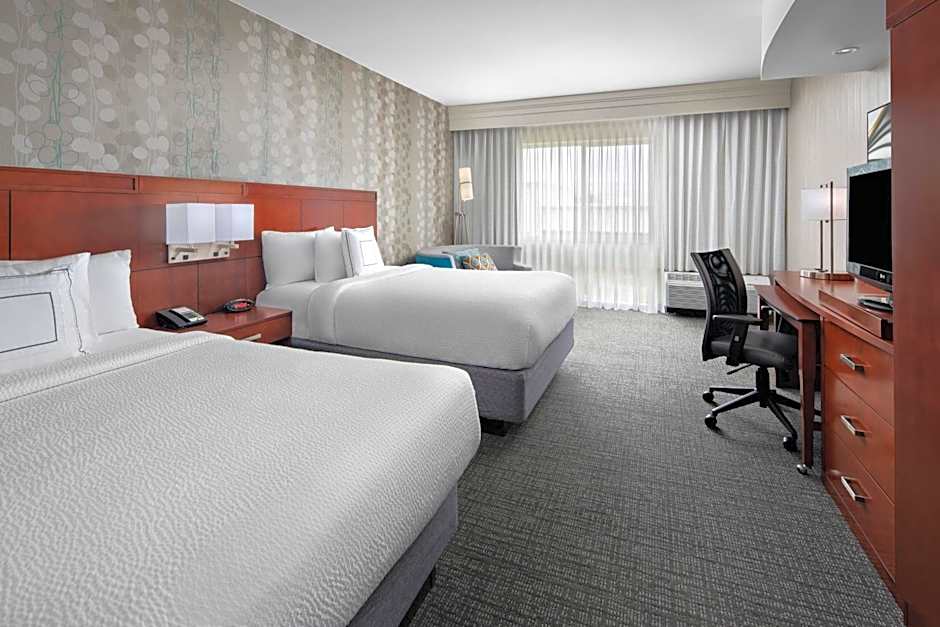 Courtyard by Marriott Raleigh North/Triangle Town Center