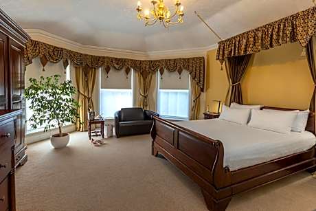 Superior Queen Room