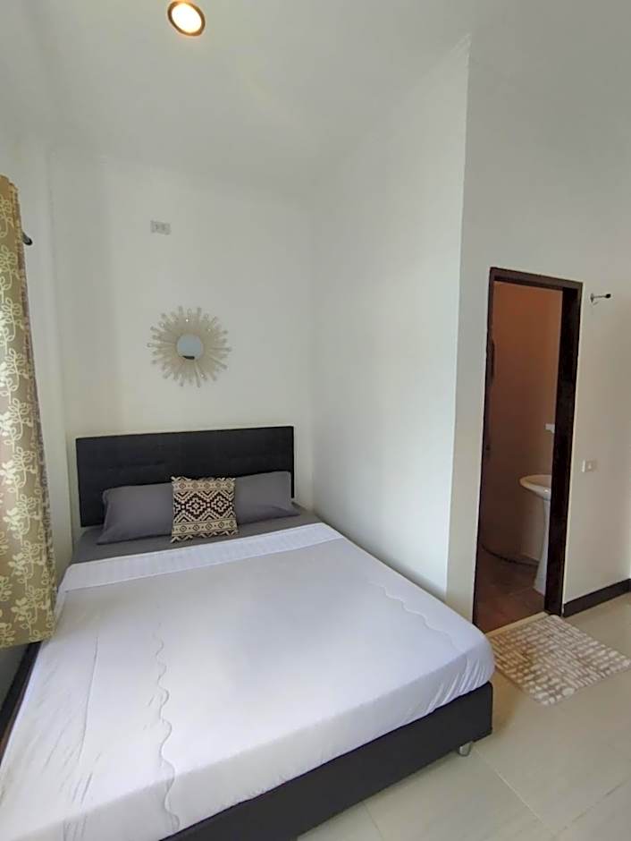 Passion Nai Harn Guesthouse