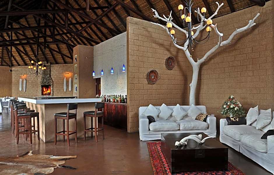 Zwahili Private Game Lodge & Spa