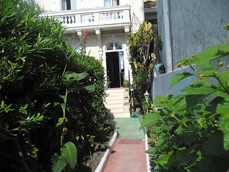 Villa Eden