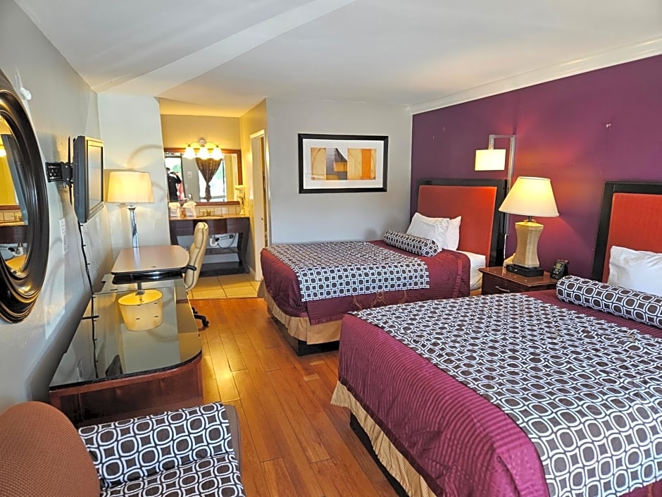 Fullerton Inn