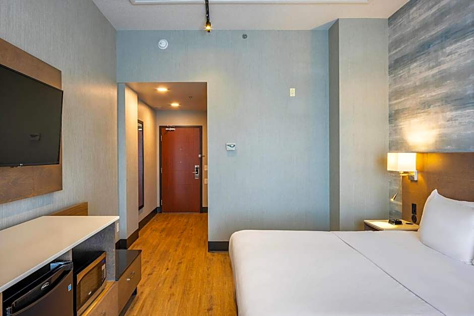 Quality Inn & Suites Levis