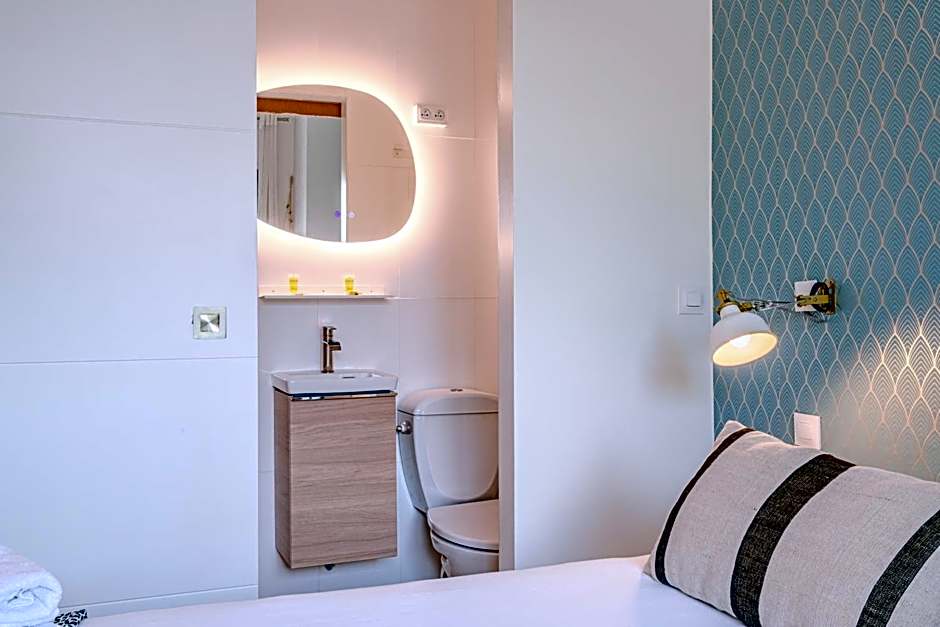 Single Fin Hotel & Lodge