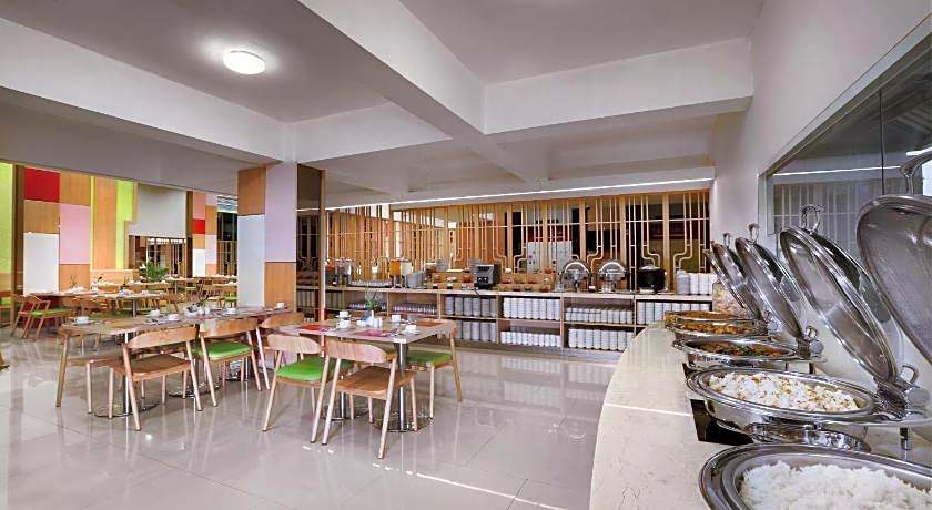 Fave Plus Hotel Palembang