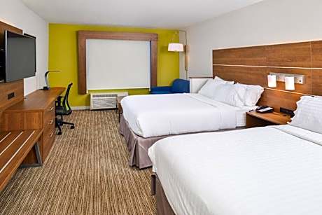 Standard Room with Two Queen Beds