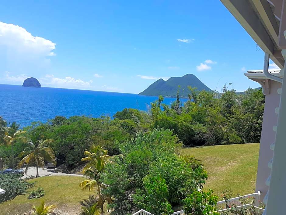 Jolie studio vue mer