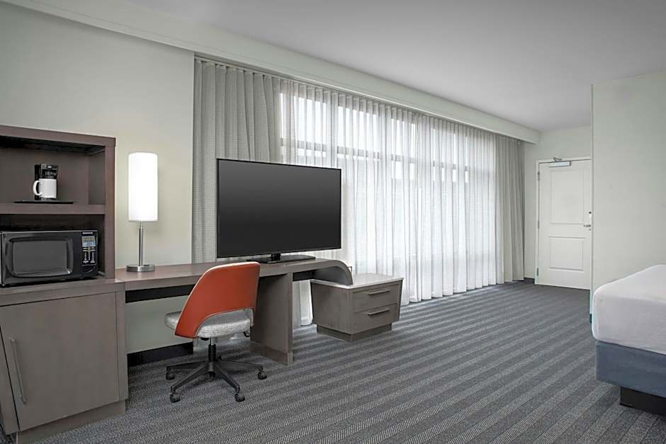 Courtyard by Marriott Richmond Downtown