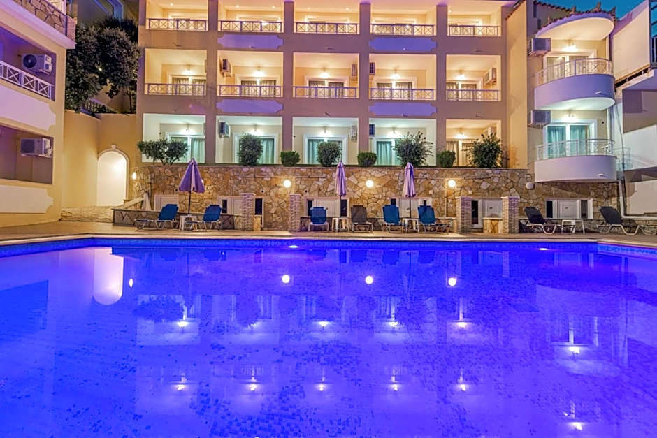 Nefeli Beach - living by the sea