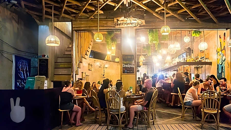 Happiness Hostel El Nido