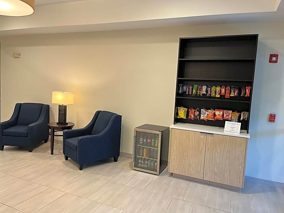 Tapa Hotel, Inn & Suites