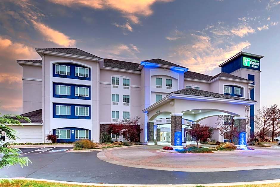 Holiday Inn Express And Suites Ardmore By IHG