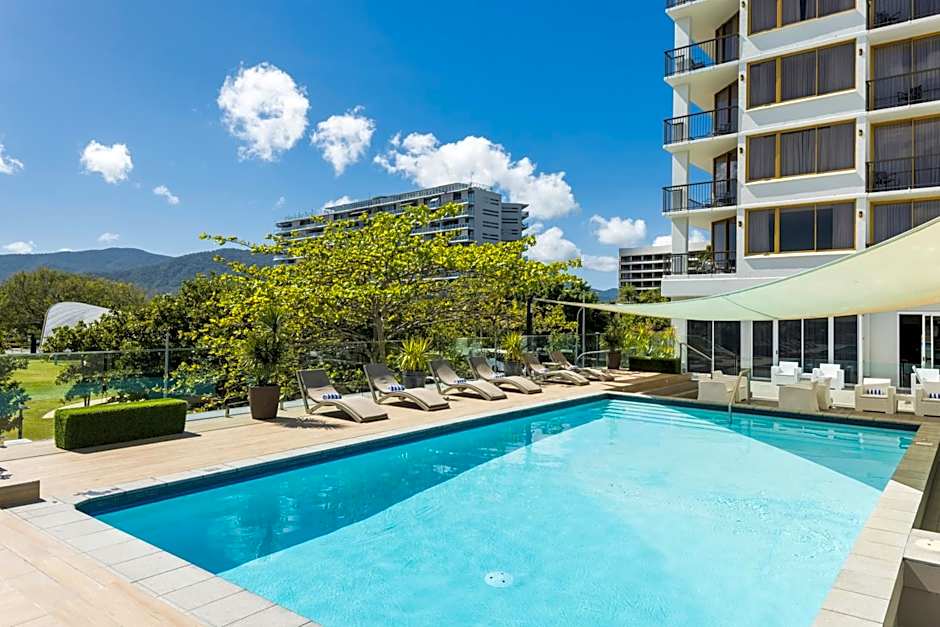 Pacific Hotel Cairns