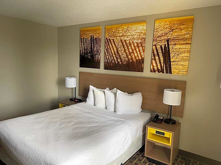 Days Inn by Wyndham Fayetteville-South/I-95 Exit 49