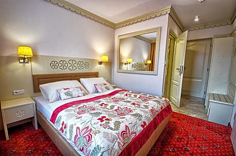 Double Room with Christmas Package