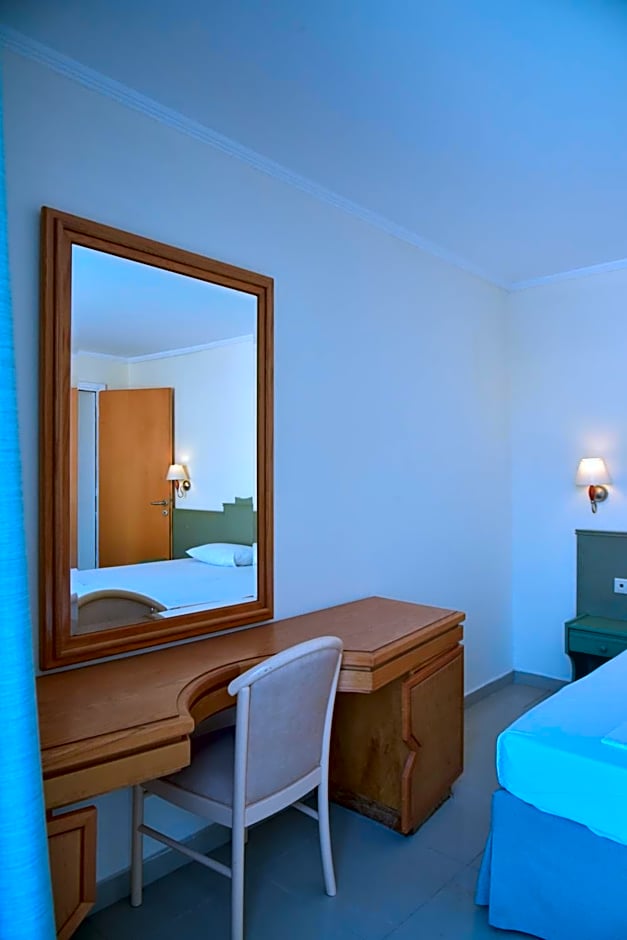 Bristol Sea View Apartments