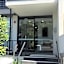 Whitehorse Apartments Hotel