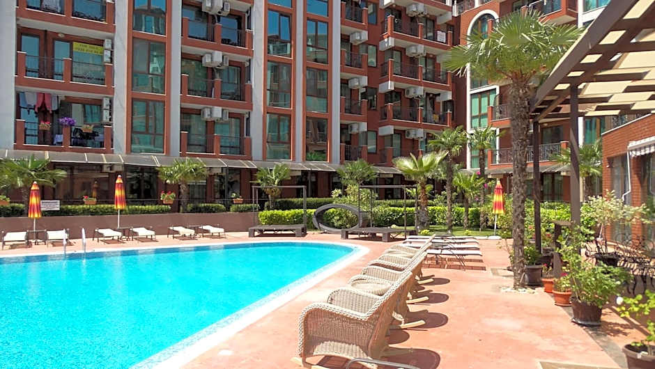 Chateau del Marina Apart Complex