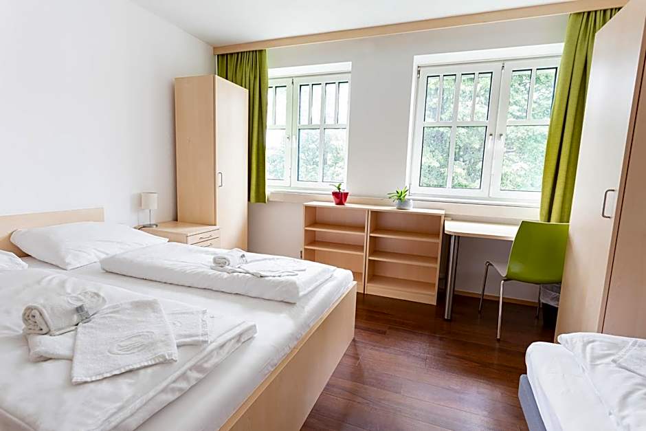 myNext - Riverside Hotel Salzburg