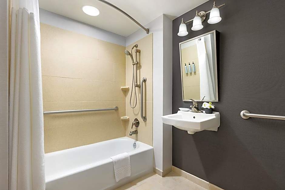 Courtyard by Marriott Atlantic City Beach Block