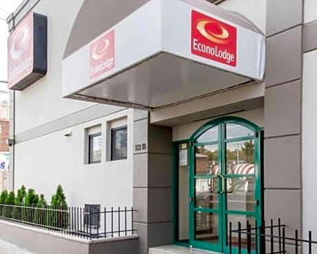 Econo Lodge South Ozone Park