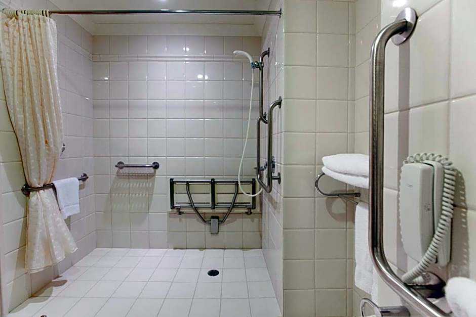Duxton Hotel