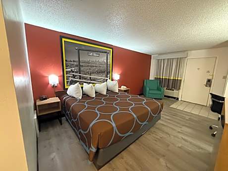 King Room - Non-Smoking