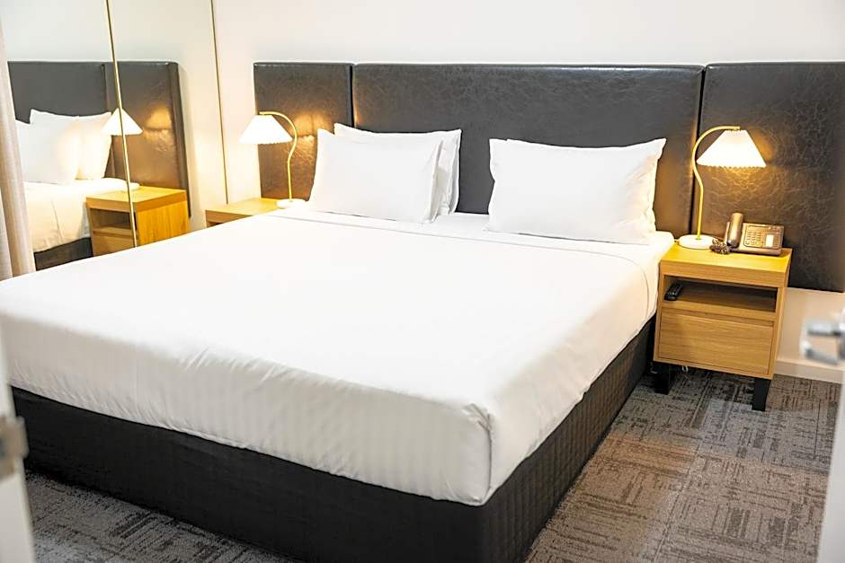 Baileys Serviced Apartments