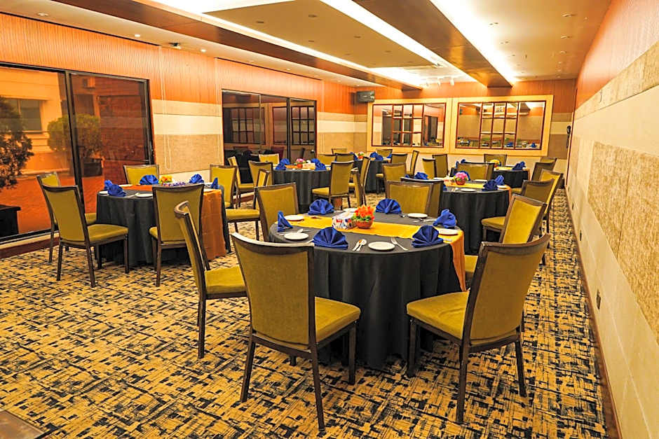 Royal Park Residence Hotel
