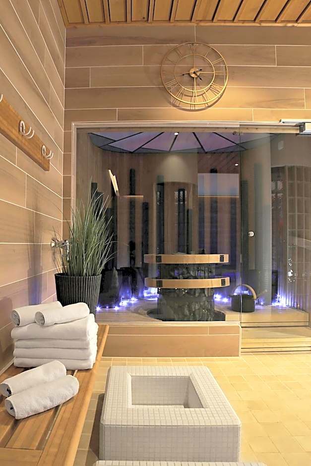 Hotel Aateli Hillside