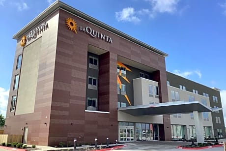 La Quinta Inn & Suites by Wyndham Corpus Christi Southeast