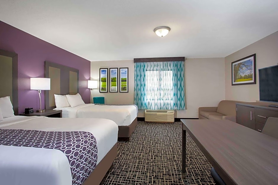 La Quinta Inn & Suites by Wyndham Roanoke Salem