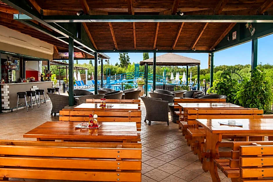 Nikos Villas - Poolside Getaways in Kavos, Corfu