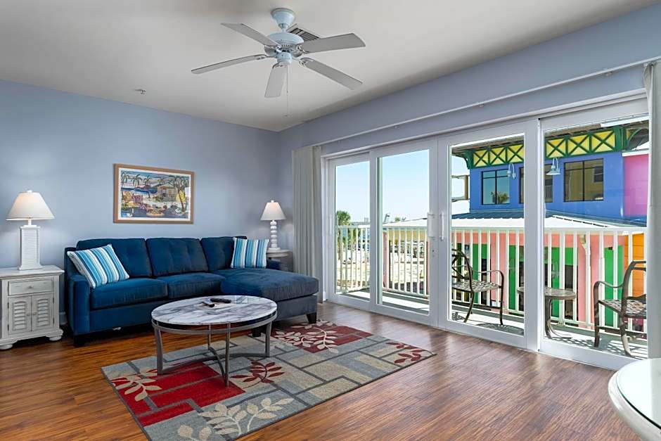 Harbour House at the Inn 207