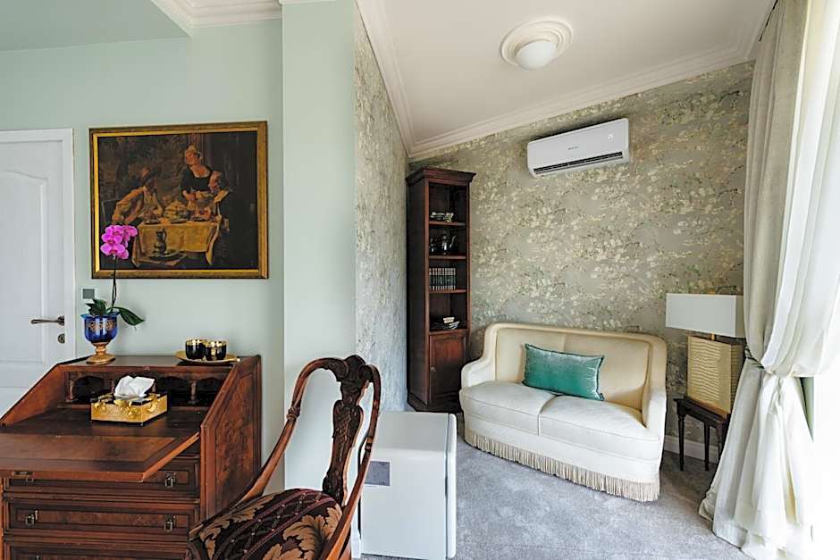 Ateneea Luxury Rooms