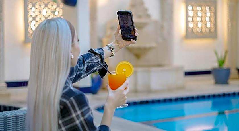 Al Safir Tower Residence & Tower