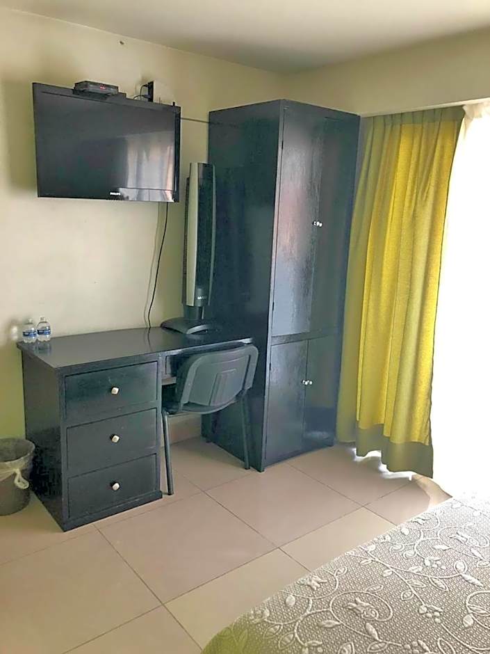 Hotel Ruah