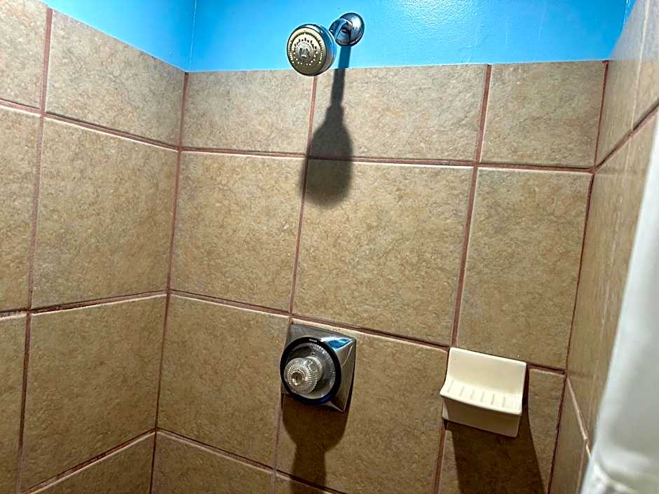 Westgate Manor Motel Austintown & Youngstown OHIO