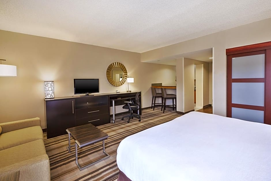 Holiday Inn Washington-Dulles International Airport By IHG