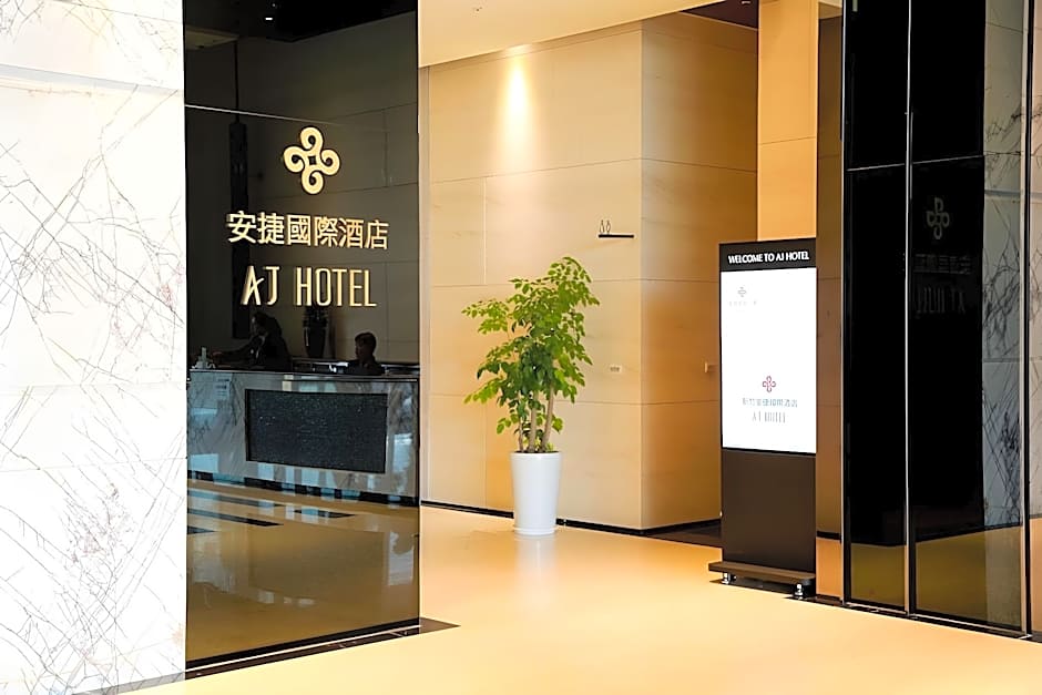 AJ Hotel