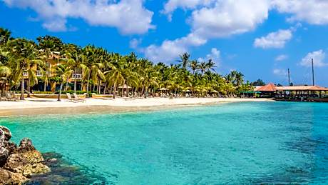 Harbour Village Beach Club