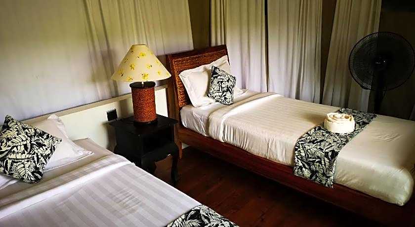 Canvas & Orchids Retreat